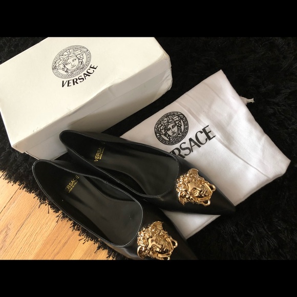 versace flats